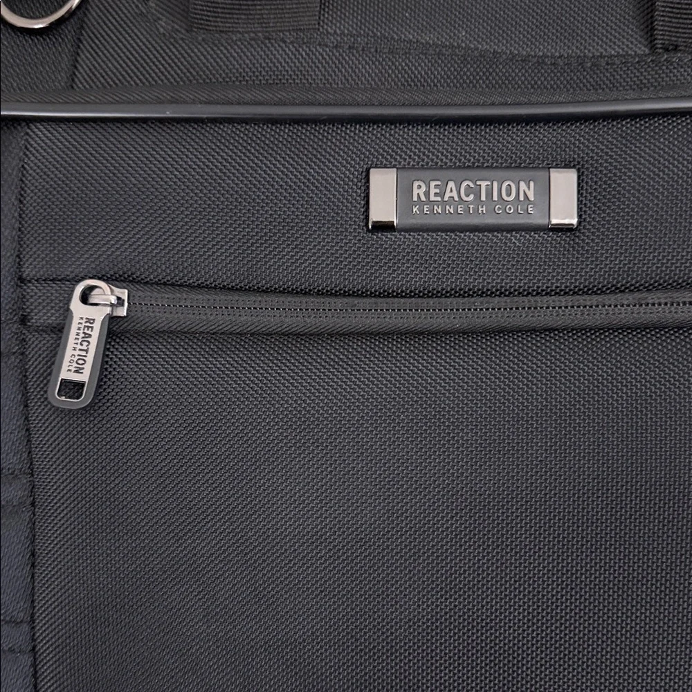 Kenneth Cole Reaction Laptop Business Travel Almost new